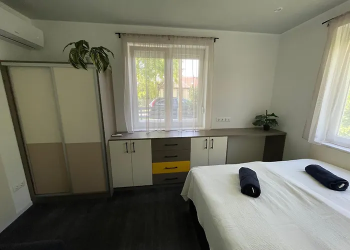 Ferienhaus F14 Liget Vendeghaz