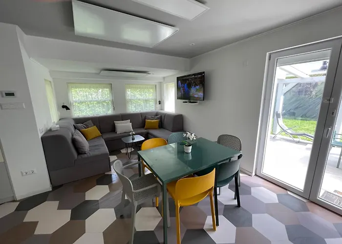 Ferienhaus F14 Liget Vendeghaz *